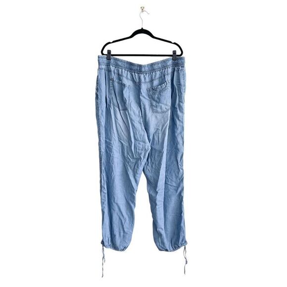 Penningtons Womens Soft Jogger Lyocell Denim Jeans Light Wash Size 2X - Picture 2 of 9